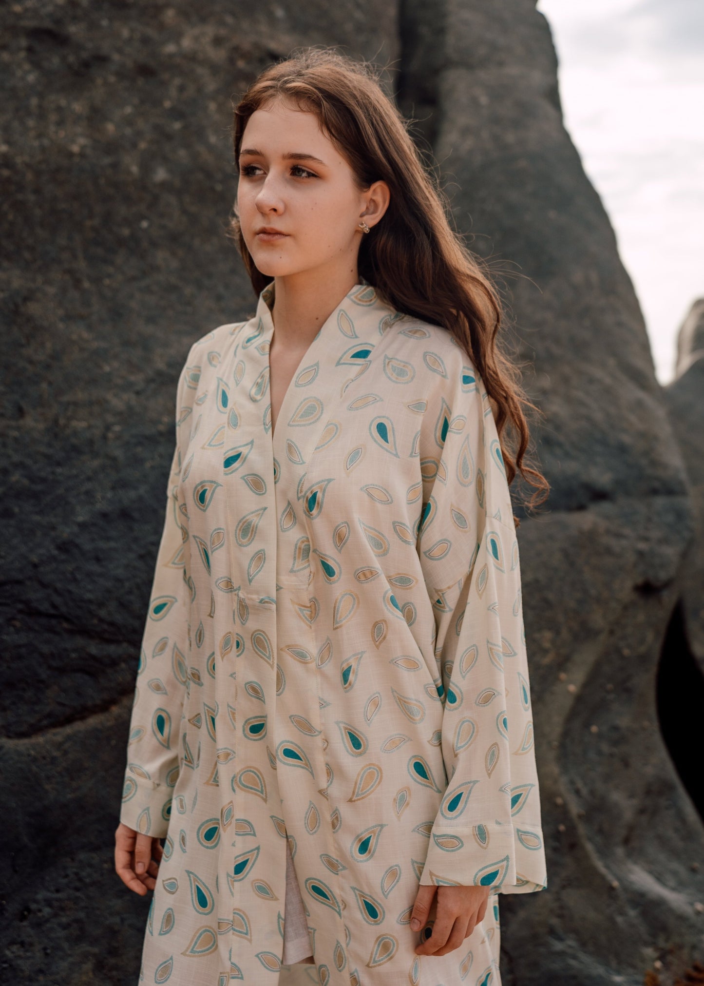 Kimono (Teal Drops)